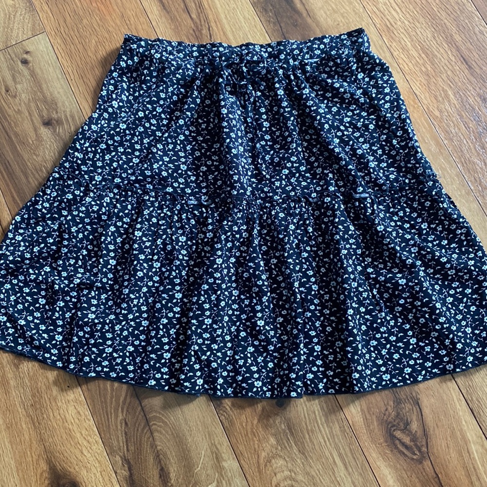 Brandy Melville skirt